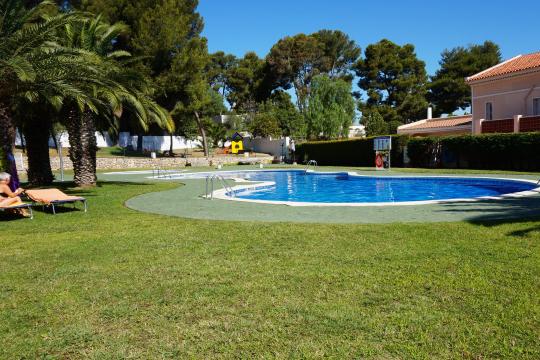 Tu nuevo Hogar en el Cap Salou: Apartamento de 2 Dormitorios con Vistas Mediterráneo y garaje en venta.