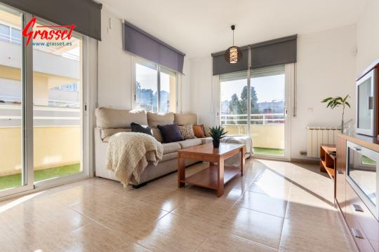 Tranquility and comfort in this home in Cabo Salou (with parking and swimming pool)