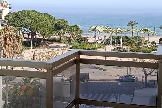 Preciós pis al centre de La Pineda, per relaxar-se